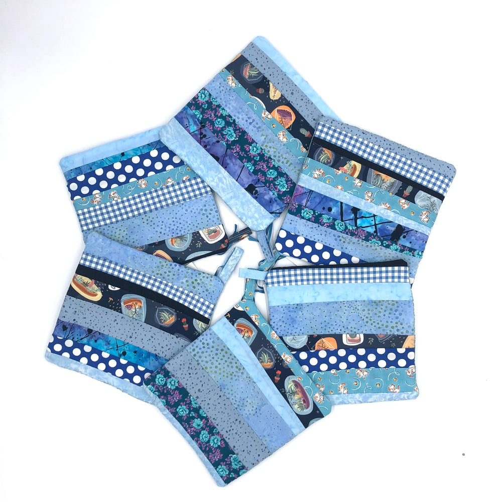 
                  
                    Scrappy Potholder :: Sky Blues
                  
                