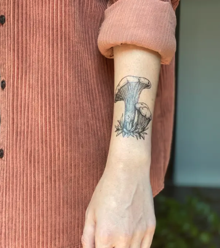 
                  
                    Chanterelle Mushroom Temp Tattoos
                  
                